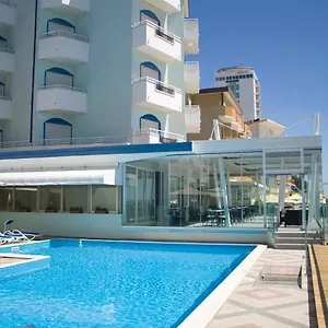 4* Szálloda Niagara