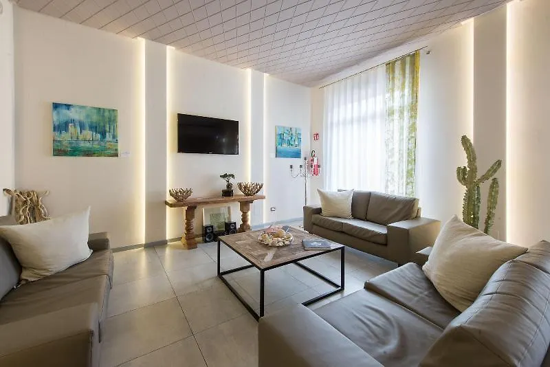Hotel Helvetia ليدو دي يسولو