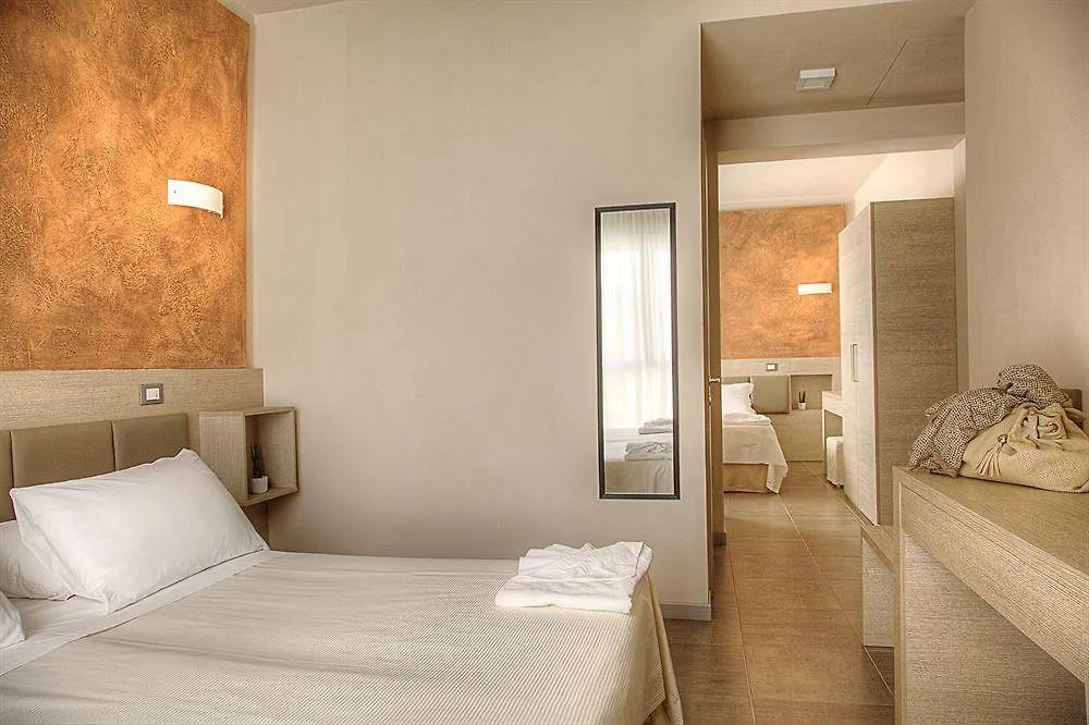 Hotel Helvetia ليدو دي يسولو