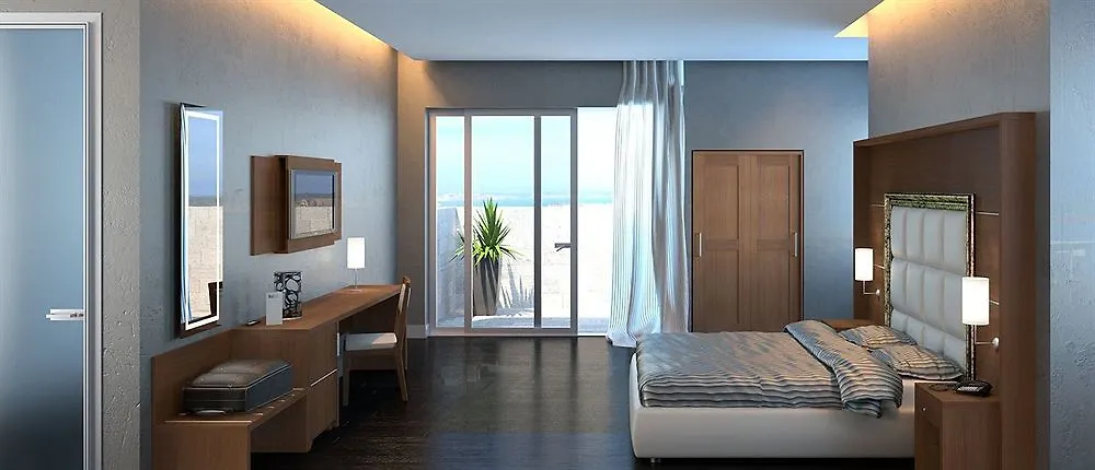Hotel Helvetia ليدو دي يسولو 3*,  إيطاليا