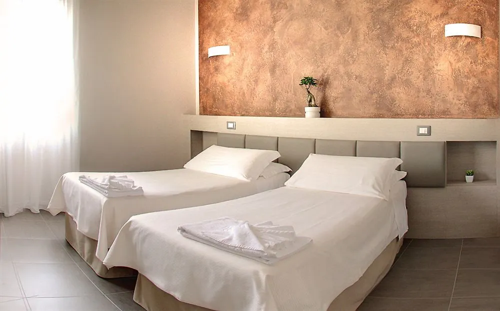 Hotel Helvetia Lido di Jesolo 3*,