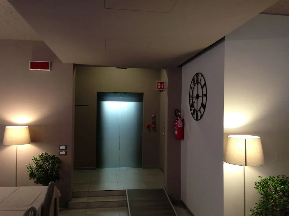 Hotel Helvetia Lido di Jesolo 3*,  Italia
